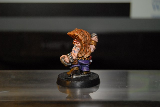 Ghisil Thagi Espaldas